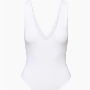 Aritizia Contour V-neck Bodysuit
